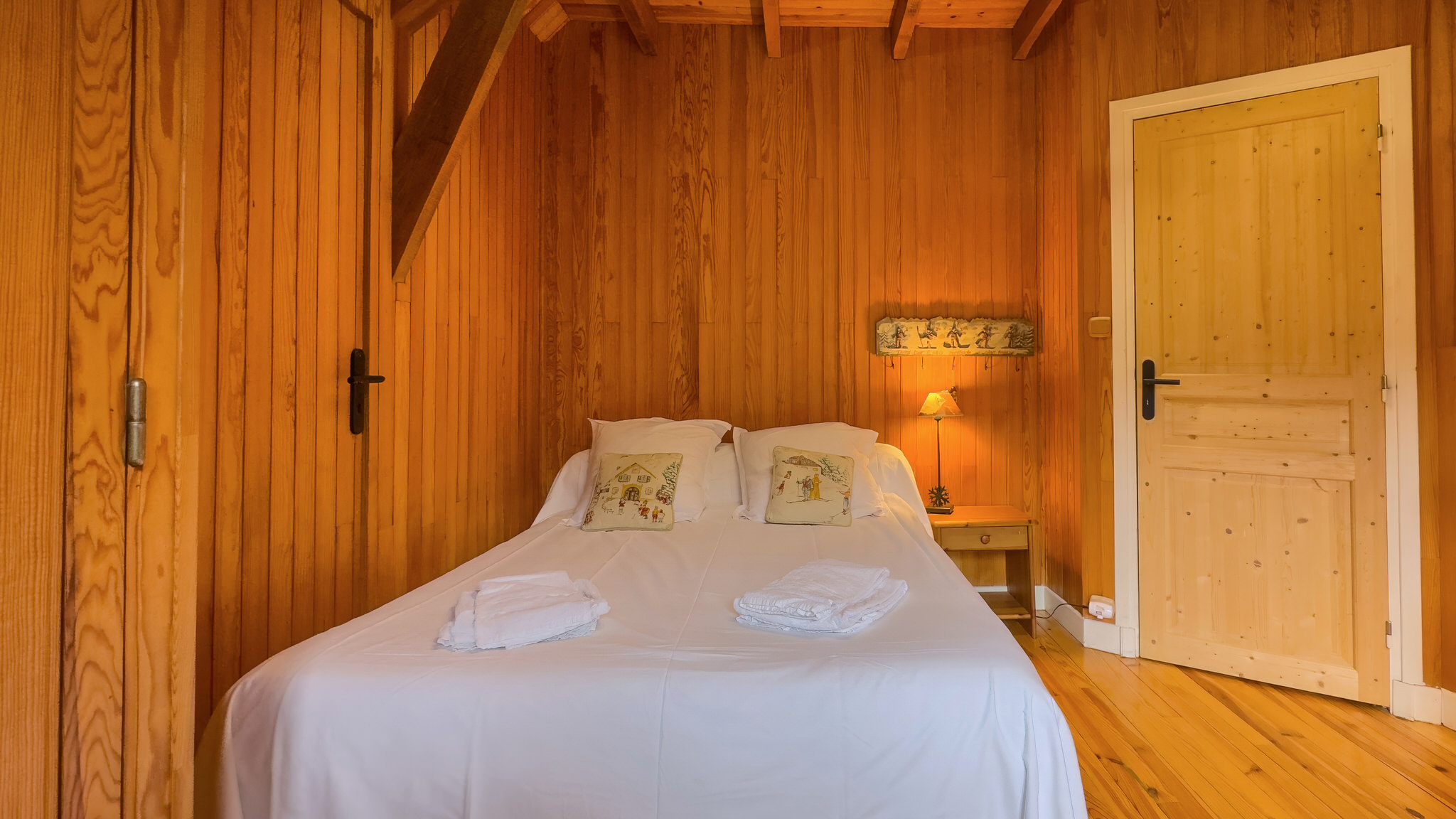 Chalet Ma Cambuse Super Besse - chambre lit double